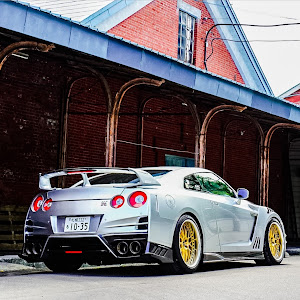 NISSAN GT-R R35