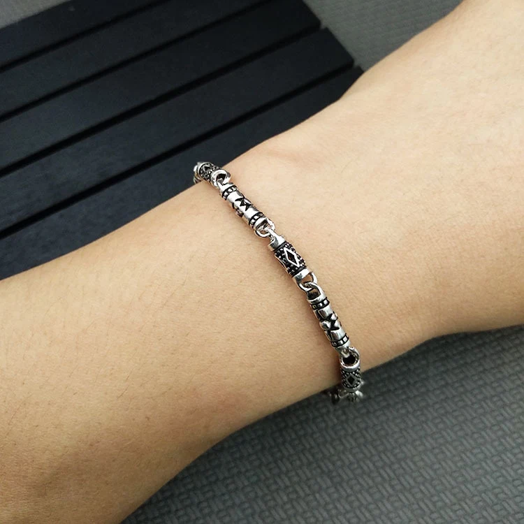 Title 5, Bracciale in argento sterling con finitura gira...