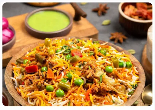 Veg Biryani (500gm) Serves 1-2