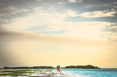 Wedding photographer José Montenegro (josemontenegro). Photo of 18 April 2016