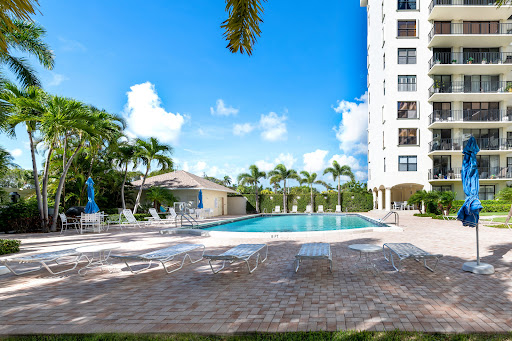 Luxury apartment / penthouse for rent in West Palm Beach (United States) with pool