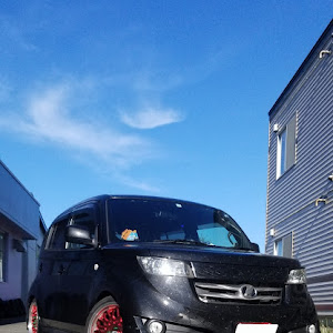 bB QNC25