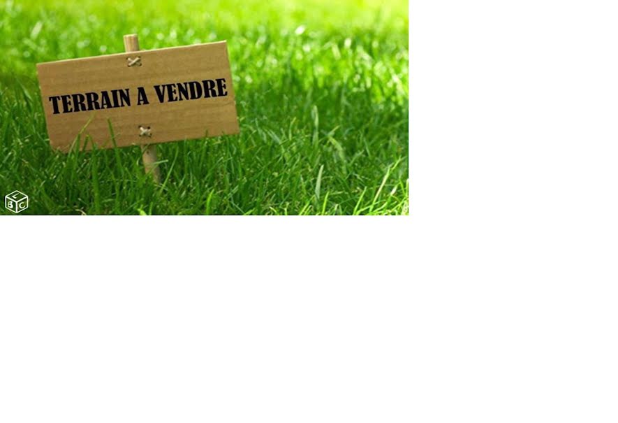 Vente terrain  584 m² à Lesigny (77150), 225 000 €