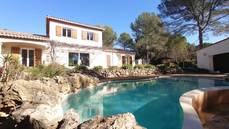 Vente villa 5 pièces 251 m² à Draguignan (83300), 832 000 €