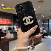 Ốp Lưng Đính Đá Ngọc Trai Chữ C Cho Iphone 14 Pro Max , 13 Pro Max Rất Đẹp Bảo Vệ Camera - Hàng Chính Hãng