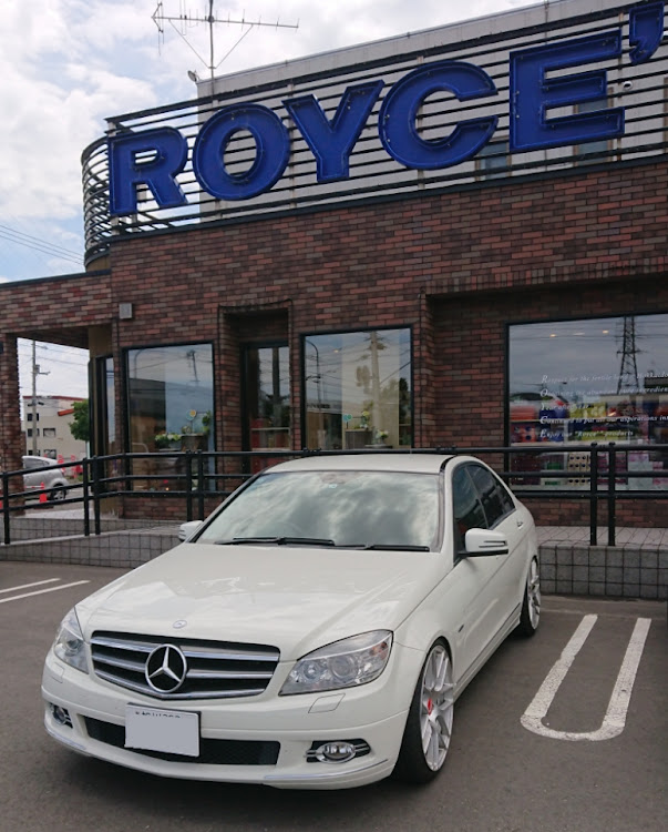 Cクラス セダンのドライブ・ROYCE'に関するカスタム事例の投稿画像1枚目