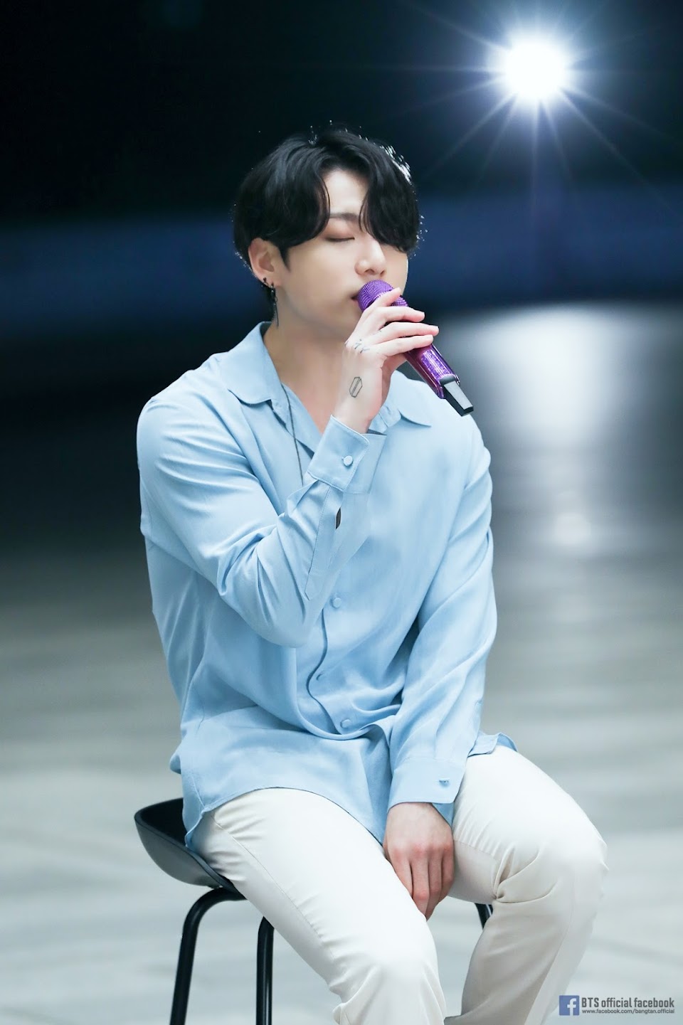 BTS's Jungkook Revealed The Type Of Person He Believes He