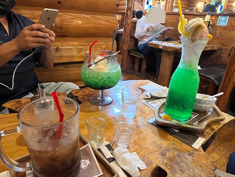 1シリーズ ハッチバックのA.C.L.Aオフ会・リバーサイドから喫茶OB・デカ盛りランチ・11月もよろしくお願いいたします😃・いいね＆フォロー＆コメントありがとうございますに関するカスタム事例の投稿画像7枚目