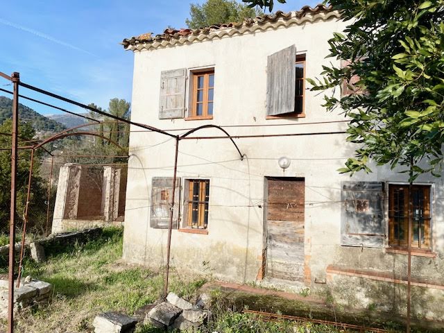 Vente maison 4 pièces 90 m² à Grasse (06130), 389 000 €