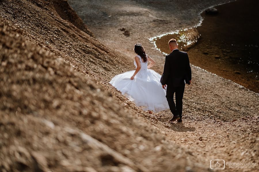 Fotógrafo de casamento József Obornyák (pillanatvadasz). Foto de 27 de outubro 2022