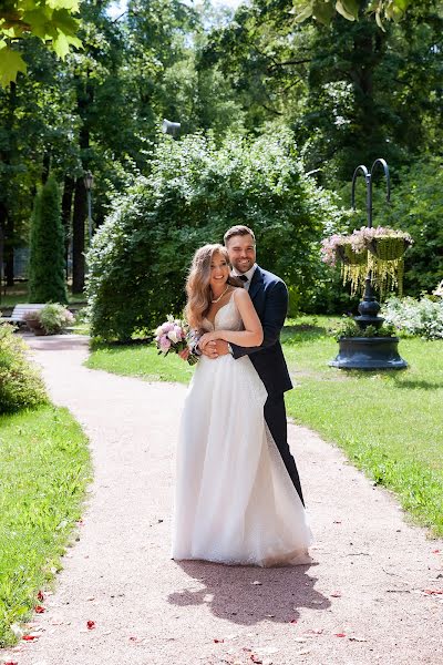 Bryllupsfotograf Yuliya Borisova (juliasweetkadr). Foto fra september 14 2021