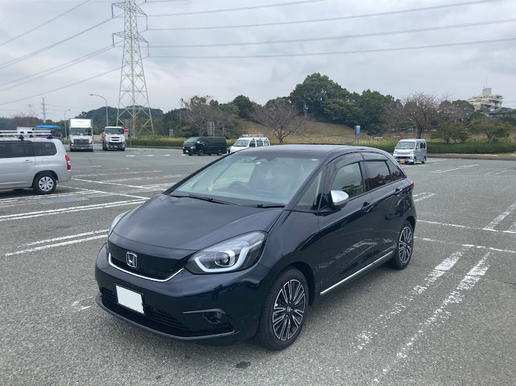 フィットの前乗り・ミラーレス一眼・神社・福岡で・明日は車楽祭りに関するカスタム事例の投稿画像3枚目