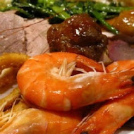 饗食天堂
