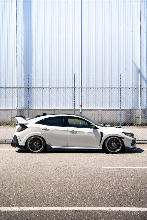 シビックタイプRのホイール売ります・advan racing rz_df2・RZ-DF2に関するカスタム事例の投稿画像1枚目