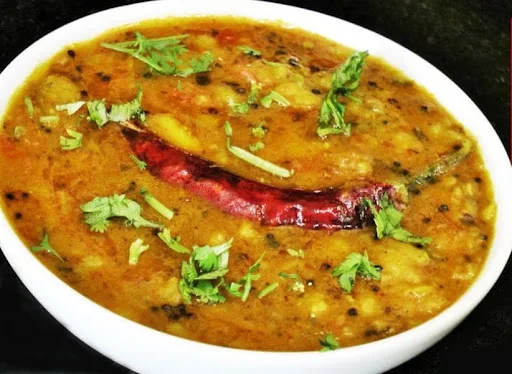 Kolhapuri Dal Tadka