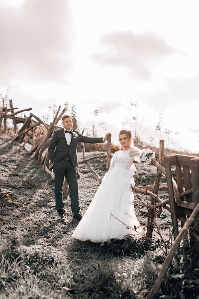 Wedding photographer Pavel Kuzmichev (paulkuzmichov). Photo of 1 November 2023