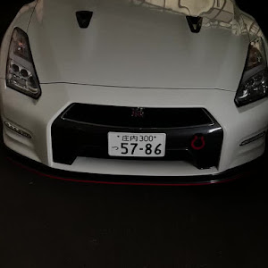 NISSAN GT-R R35