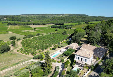 Propriété avec piscine 4