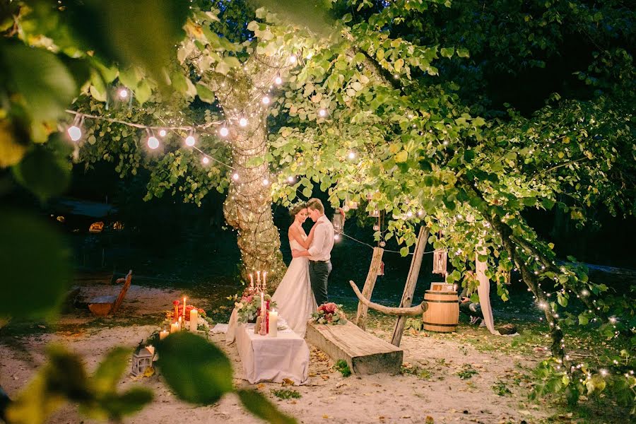 Fotógrafo de bodas Oleg Ovchinnikov (ovchinnikov). Foto del 13 de agosto 2015