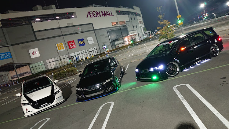 オデッセイの意外に３台初揃い♥️・フードコートＭＴ・密会の夜会🌛・R-abc  projectに関するカスタム事例の投稿画像3枚目