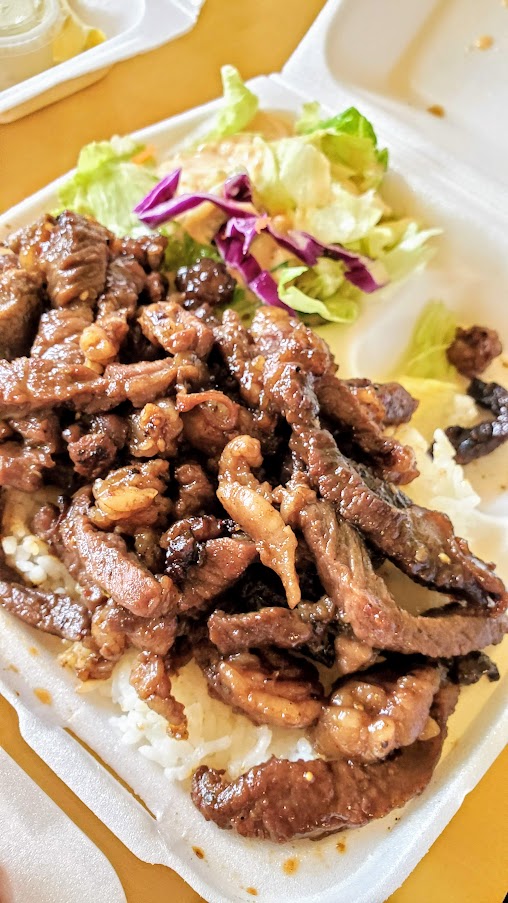 Eats in Oahu - If you head towards the beautiful beaches of Lanikai, and Kailua, fuel up at Ono Steaks and Shrimp Shack - Kalbi (boneless short rib marinated in Korean bbq sauce)