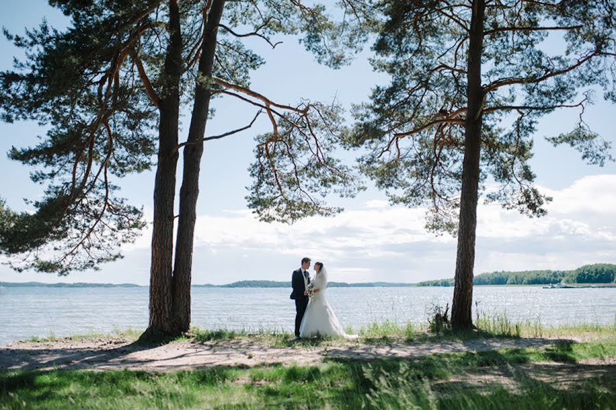 Fotografo di matrimoni Karolina Ehrenpil (ehrenpil). Foto del 7 gennaio 2016