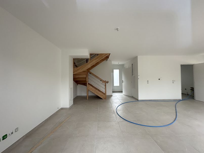 Vente maison 4 pièces 96 m² à Decines-charpieu (69150), 505 000 €