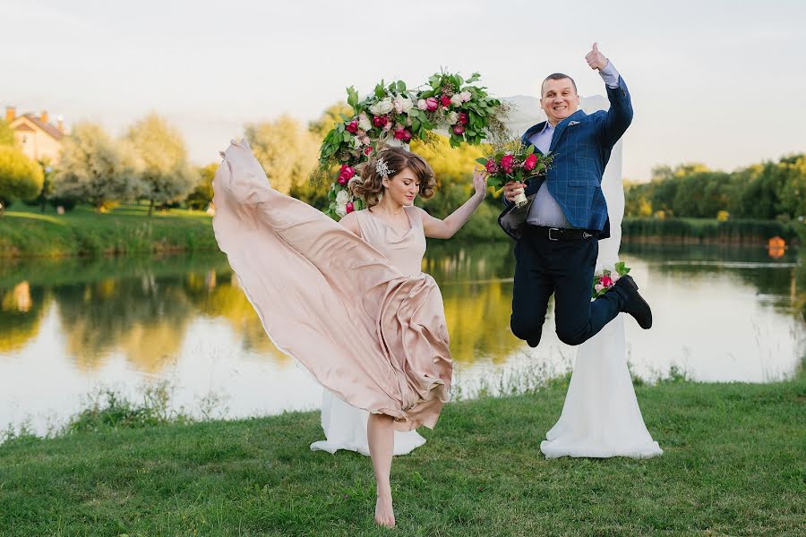 Весільний фотограф Анастасия Никитина (anikitina). Фотографія від 19 серпня 2018