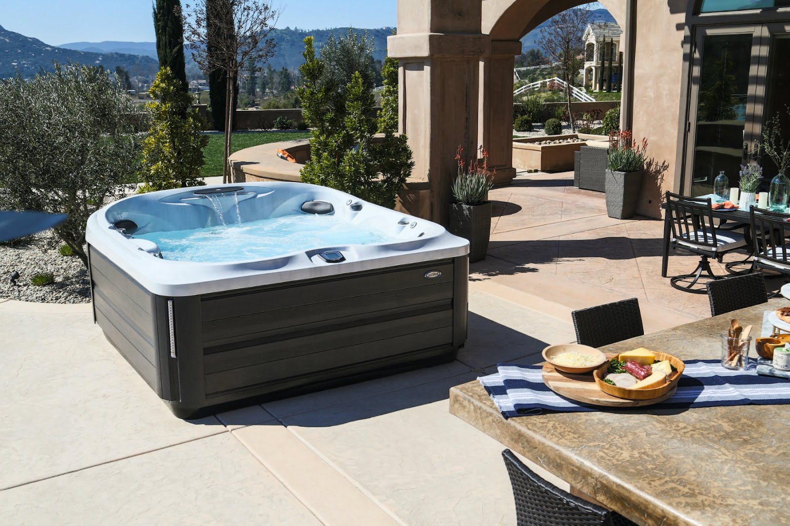 Busted! 5 Myths About Hot Tubs