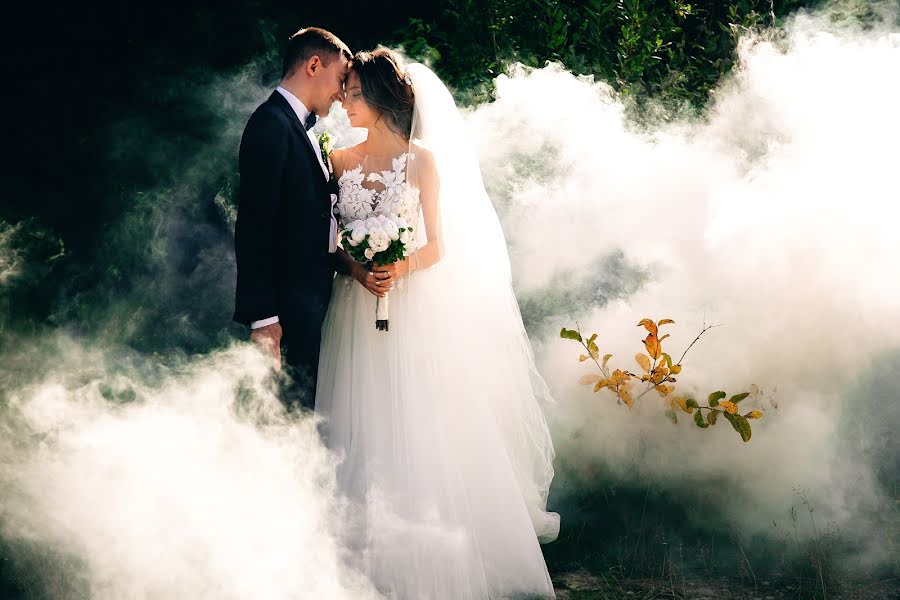 Fotógrafo de casamento Valeriya Lebedeva (minty). Foto de 18 de agosto 2017