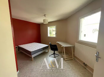 appartement à Angouleme (16)