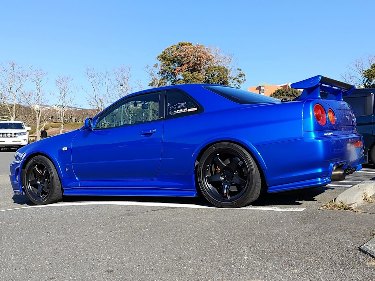スカイライン GT-RのスカイラインGT-R・ドライブに関するカスタム事例の投稿画像2枚目