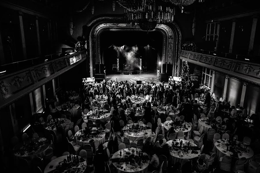 Fotógrafo de casamento Valeriy Balabolin (balabolin). Foto de 14 de janeiro 2018