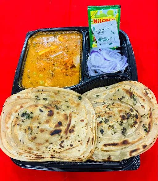 Laccha Prantha Paneer Veg Thali