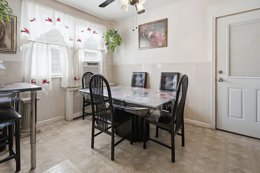 Apartment / penthouse purchase in Brentwood (United States)