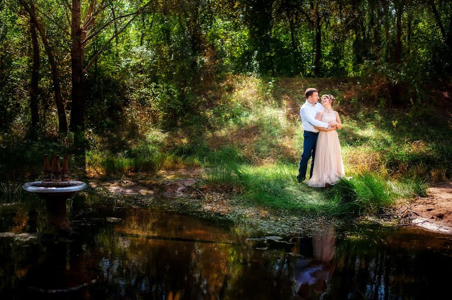 Fotógrafo de casamento Evgeniya Friman (shkiper). Foto de 6 de janeiro 2016