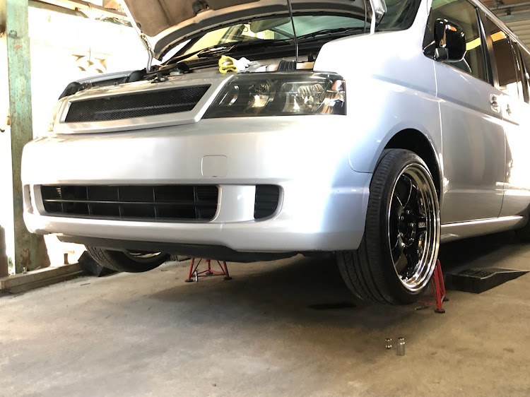 ステップワゴンのDIY・車両整備・老体にムチに関するカスタム事例の投稿画像1枚目