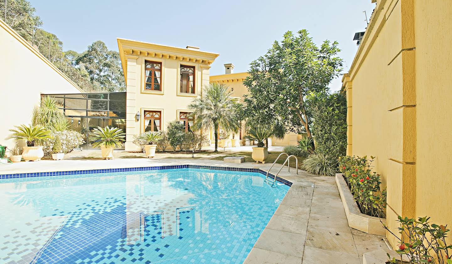 House with pool and terrace São Paulo