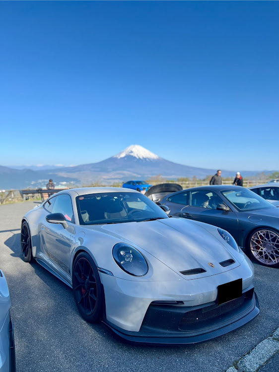 911 クーペのクレヨン・ポルシェに関するカスタム事例の投稿画像1枚目