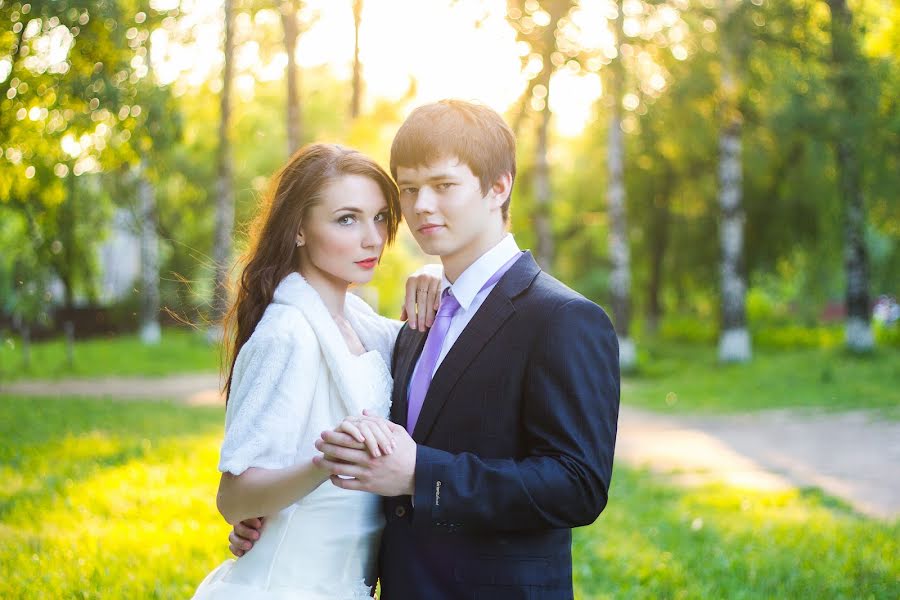 Wedding photographer Tatyana Burkova (burkova). Photo of 8 June 2015