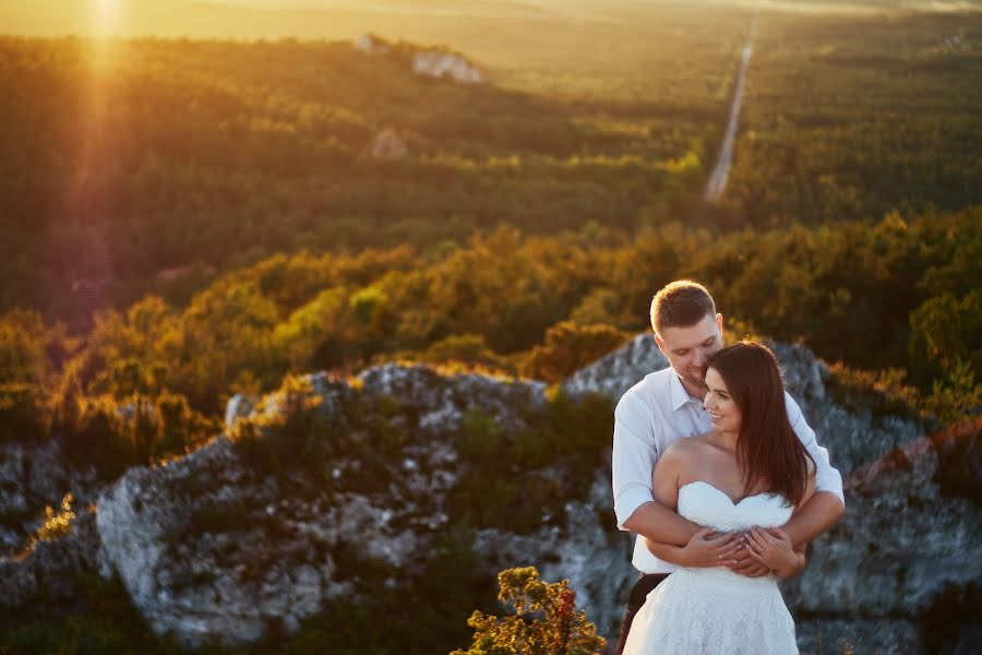 Wedding photographer Dawid Zieliński (zielinski90). Photo of 19 December 2021