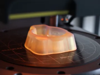 Insert your template and heat up the Mayku Multiplier.