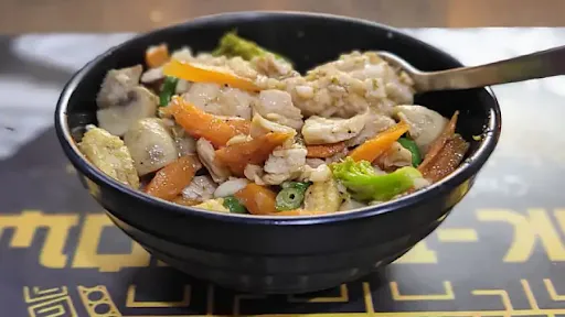 Saute Chicken With Veggies Hong Kong Style