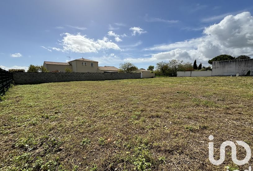  Vente Terrain à bâtir - 967m² à Montroy (17220) 