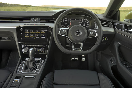 The interior of the VW Arteon R-Line doesn't disappoint.