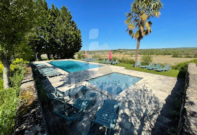 House with pool and terrace 3