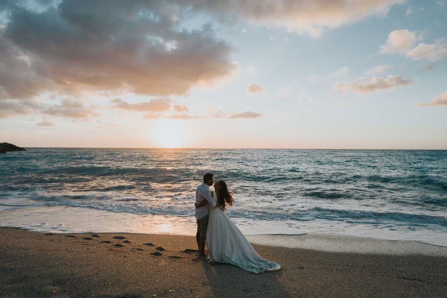 Wedding photographer Ειρήνη Μπενέκου (irenebenekou). Photo of 18 August 2023