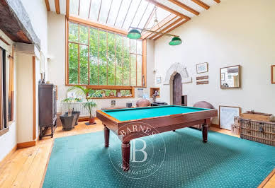 Property with pool and garden 15