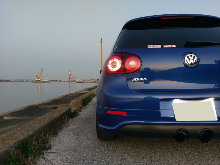 ゴルフ R32のドライブ・早朝ドライブ・平日休みに関するカスタム事例の投稿画像1枚目
