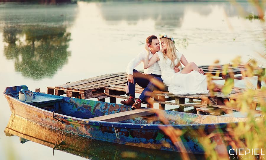 Fotógrafo de casamento Grzegorz Ciepiel (ciepiel). Foto de 24 de julho 2015